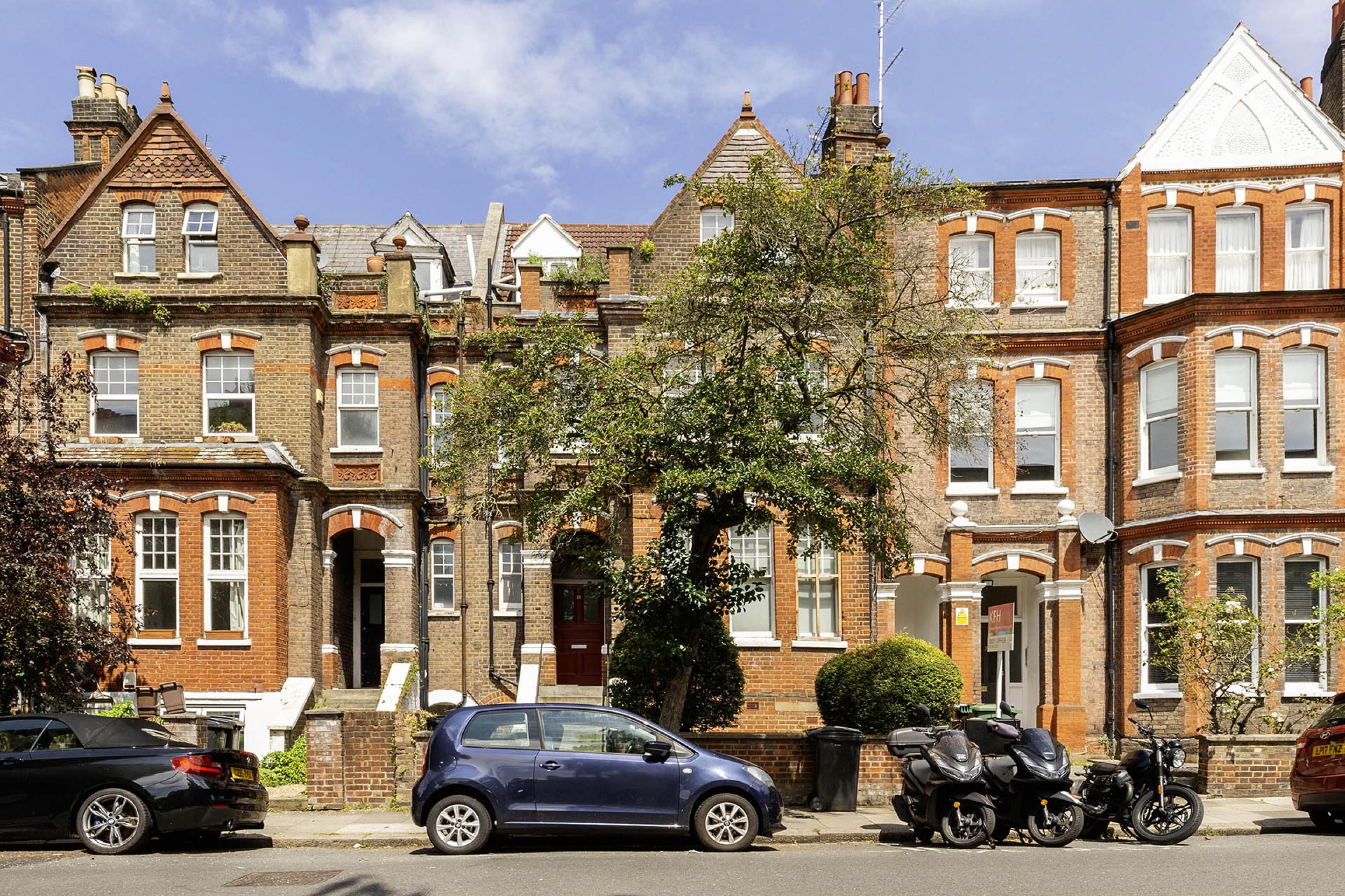 Modern Apartment Dennington Park Road, West Hampstead NW6